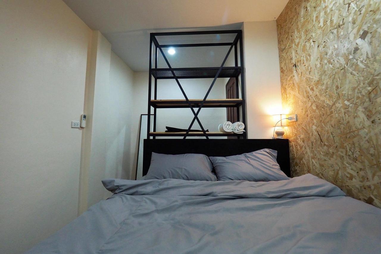 Fellow Hostel Chiang Mai Zewnętrze zdjęcie