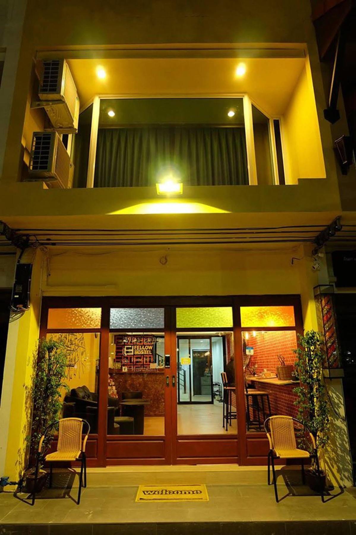 Fellow Hostel Chiang Mai Zewnętrze zdjęcie